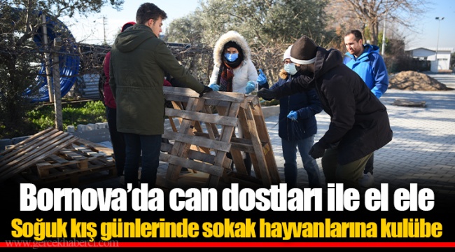 Bornova’da can dostları ile el ele