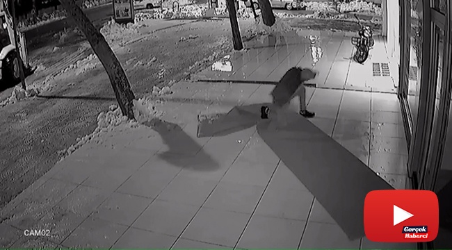 Buz tutan zeminde düşüp metrelerce kaydı