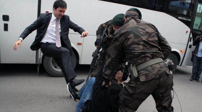 CHP’li Ağbaba: Ne kadar suça bulaşmış insan varsa büyükelçiliklerle ödüllendiriliyor
