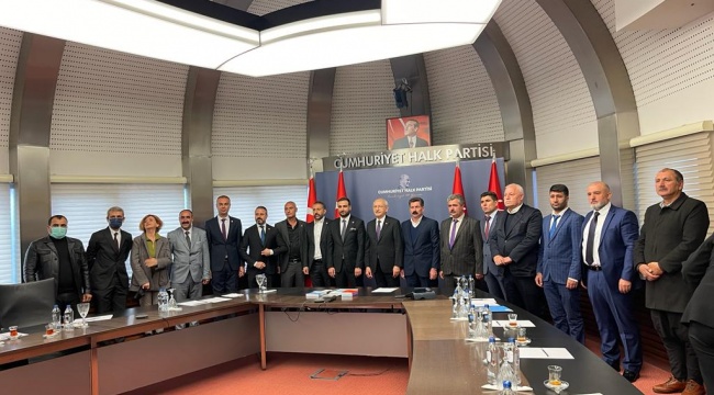 Diyarbakır’da AK Parti’den aday olan Nasıranlı CHP’ye katıldı