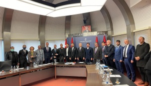 Diyarbakır’da AK Parti’den aday olan Nasıranlı CHP’ye katıldı