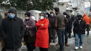 Eksi 5 derecede ekmek kuyruğu: Bizi bu duruma getirenler utansın