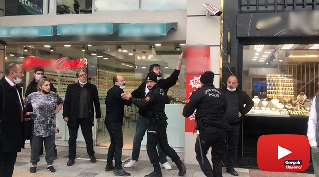 Motosiklet ile otomobil çarpışması sonucu sinirler gerildi