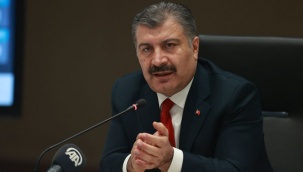 Sağlık Bakanı Koca: Birçok kişi, randevu aldığı halde aşısını yaptırmaya gelmiyor