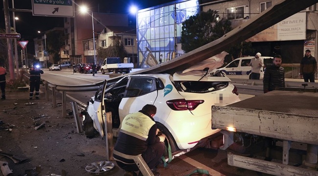 Türkiye'de geçen yıl 430 bin 204 trafik kazasında 2 bin 422 kişi öldü