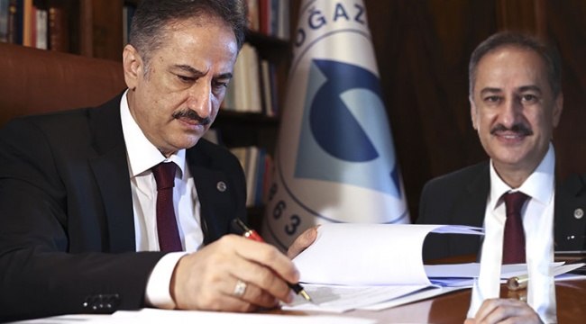 Boğaziçi Üniversitesi Rektörü İnci, dekanı görevden alıp yerine kendini atadı