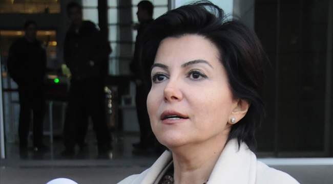 Cezaevindeki gazeteci Sedef Kabaş’tan mesaj: Hüküm giysem 1 saat bile infazı olmayan bir suç isnadıyla 11 gündür demir parmaklıklar arkasındayım