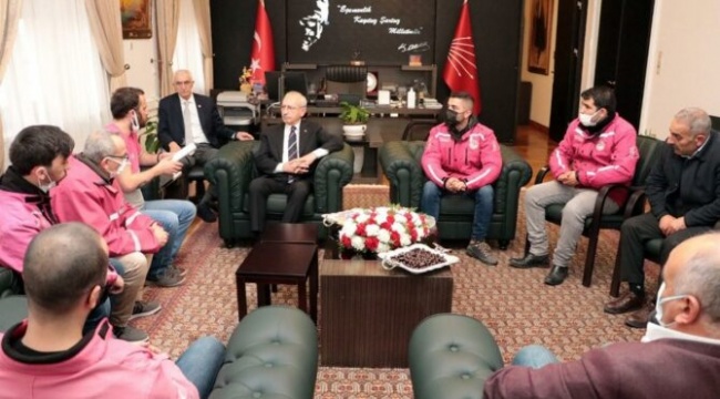 CHP lideri Kılıçdaroğlu, eylem yapan Yemeksepeti işçilerini temsilen TÜMTİS üyelerini ağırladı