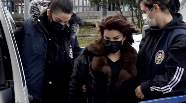 Cumhurbaşkanı Erdoğan'dan gazeteci Sedef Kabaş'a 250 bin liralık tazminat davası