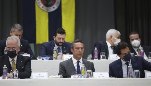 Fenerbahçe Başkanı Ali Koç: Aykut Kocaman'ı tutmak daha doğru olabilirdi