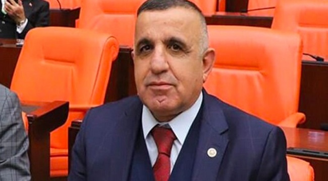 Gazeteci İsmail Arı: AK Partili vekil Ahmet Akay, "Sana ulaşırsam seni perişan ederim" diye beni açıkça tehdit etti