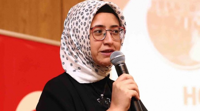 İBB’den 2 milyonluk burs alan AK Partili Rabia Kalender, o yıllarda yurt dışındaymış