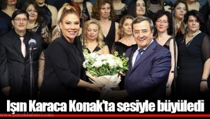 Işın Karaca Konak’ta sesiyle büyüledi