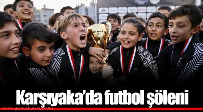 Karşıyaka'da futbol şöleni