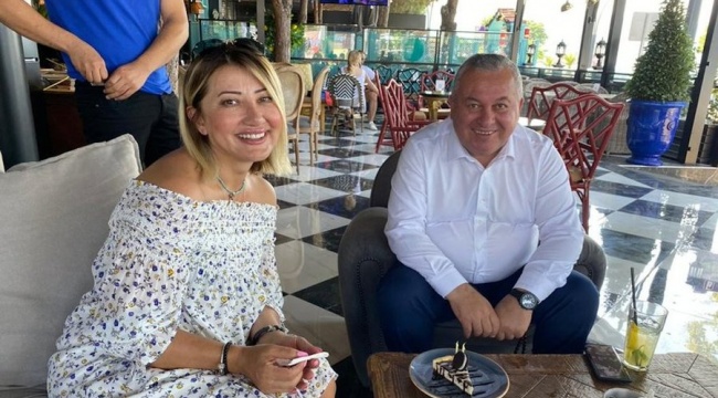 Koronaya yakalanan Cemal Enginyurt'un eşi Hatice Enginyurt hastaneye kaldırıldı