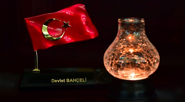 MHP’den Bahçeli’nin çağrısına yanıt: Kararan gecelere ışık, kararan kalplere nur, karanlık emellere sur!