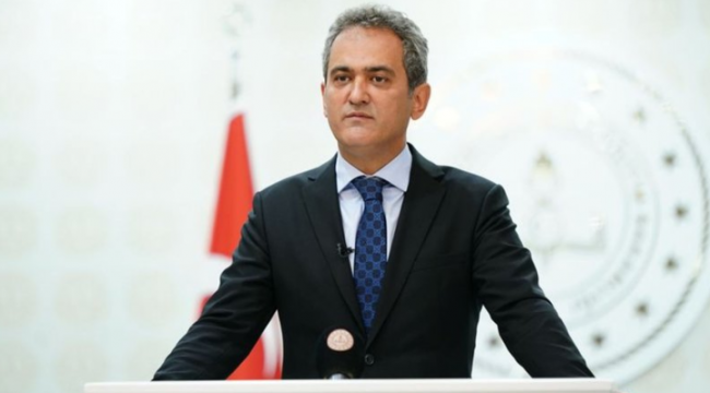 Milli Eğitim Bakanı Özer: Vaka sayılarından dolayı yüz yüze eğitime ara vermeyeceğiz