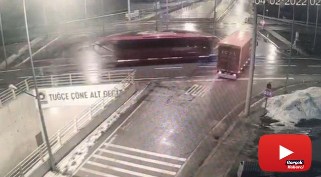 Otobüs ile kamyonun çarpışması kamerada: 11 yaralı