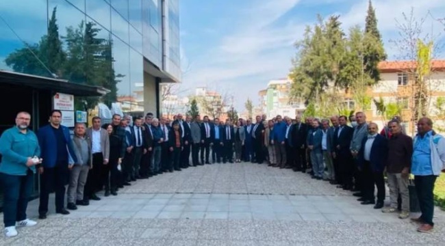 AK Partili başkan adayı 100 kişiyle birlikte o partiye geçti