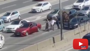 Araçları durdurup yumruk yumruğa kavga ettiler