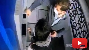 ATM faresi yardım vaadiyle 16 kişiyi dolandırdı: O anlar kameraya yansıdı