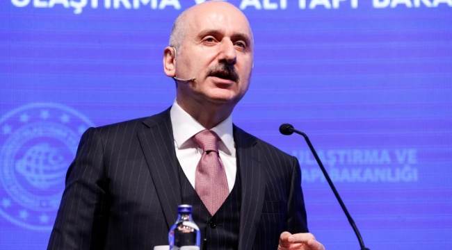 Bakan Karaismailoğlu'ndan Çanakkale Köprüsü açıklaması: Dün 6 bin araç geçti