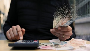 Bloomberg HT anketi: Enflasyon 2022'de yüzde 55,7 olacak