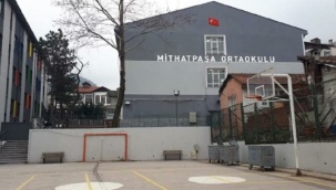 ‘Harem-selamlık’ müdür görevine iade edildi