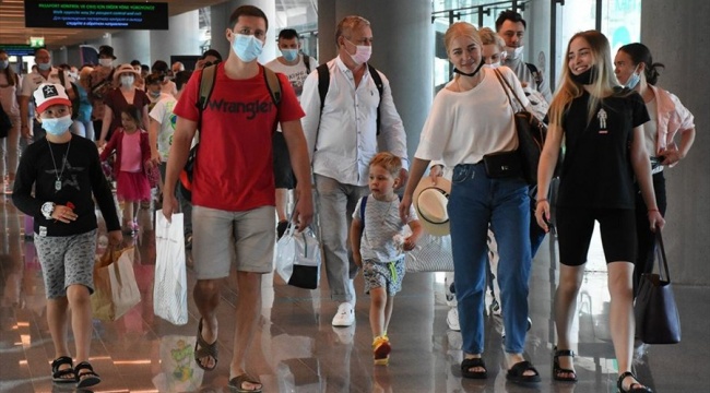 Rusya’da vatandaşlara, yaptırım uygulayan ülkelere gitmemeleri tavsiye edildi