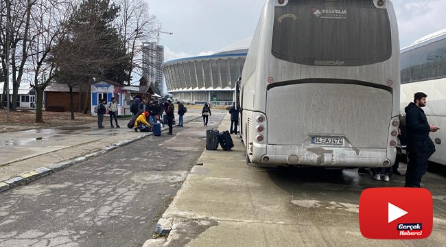 Rusya - Ukrayna savaşına tanıklık eden öğrenci: “Eve giderken paraşütle inen askerleri gördüm”