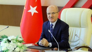 YÖK Başkanı Özvar: Tıp fakültelerinde kontenjanlar yeterli, artırma gündemimiz yok