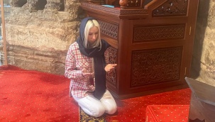 Ezan sesinden etkilenen Ukraynalı kadın Müslüman oldu