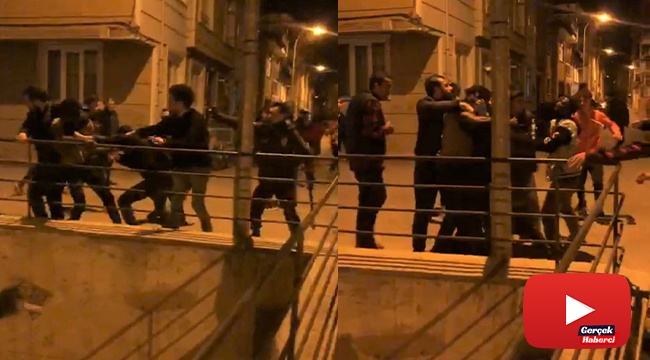 İki grup arasında çıkan kavgada tekme ve yumruklar konuştu