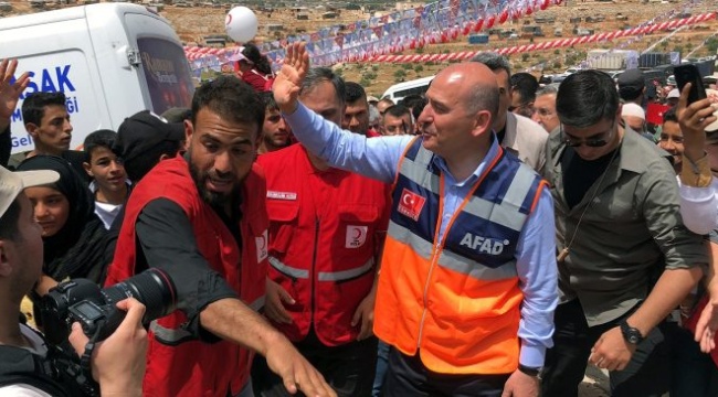 “Allah’ın bize emri var” diyen Süleyman Soylu açıkladı: “1 milyon Suriyeliye ev yapılacak”