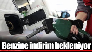 Benzine indirim bekleniyor