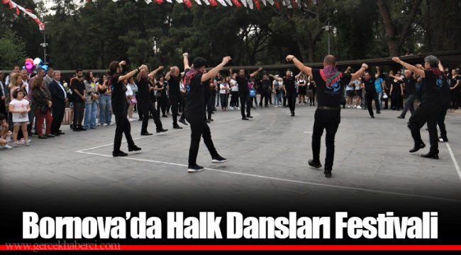 Bornova’da Halk Dansları Festivali