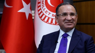 Bozdağ: 'Yargı kararlarını bahane ederek Cumhurbaşkanımızı hedef alan CHP’yi kınıyorum'