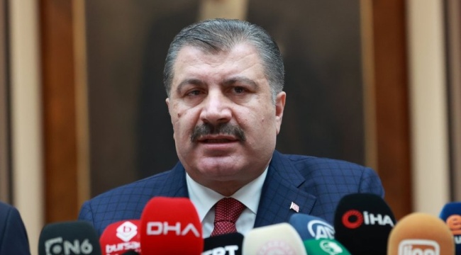 Fahrettin Koca’dan ‘maymun çiçeği’ açıklaması: Pandemiye sebep olacağına inanmıyorum