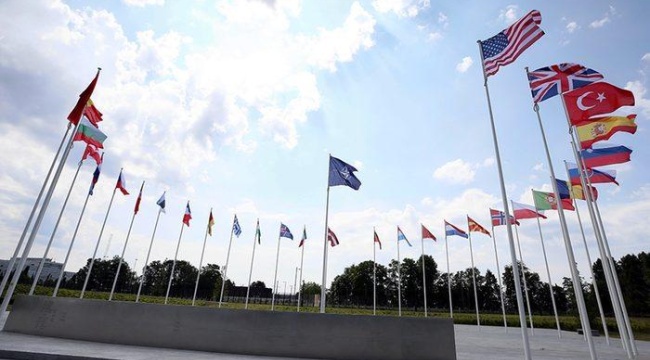 Finlandiya ve İsveç NATO&#039;ya resmen başvurdu!