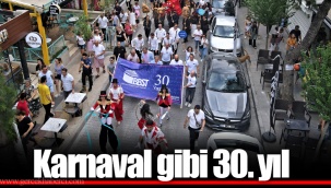 Karnaval gibi 30. yıl