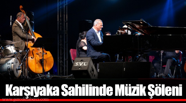 Karşıyaka Sahilinde Müzik Şöleni