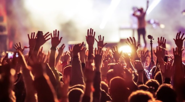 Konser yasaklarına ilişkin 57 barodan ortak açıklama: “Sanattan korkmayın, sanat özgürleştirir”