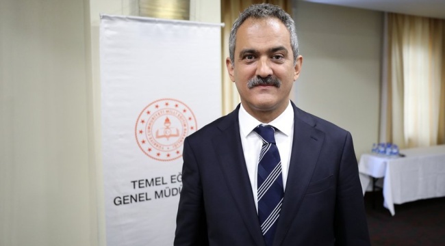 Mahmut Özer; Şoförünü Bakan Özel Kalem Müdürü Yaptı