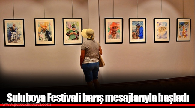 Suluboya Festivali barış mesajlarıyla başladı