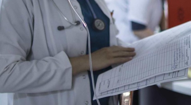Türkiye'de doktorların yüzde 67'si yurtdışına gitmek istiyor