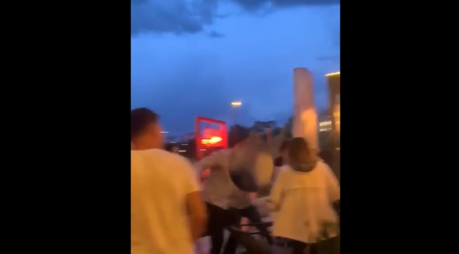 AK Parti MKYK üyesinin eşi, şoförü ve koruması kafeyi bastı, çocukları darp etti