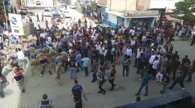 Şanlıurfa'da iki aşiret birbirine girdi: 2'si polis çok sayıda yaralı var