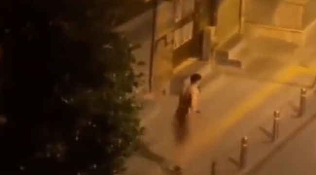 Bir çıplak vatandaş da Güngören'den