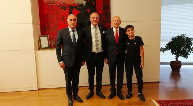 İzol aşiretinden Cengiz İzol CHP'ye geçti: AK Parti'den ayrılmanın mutluluğunu yaşıyorum