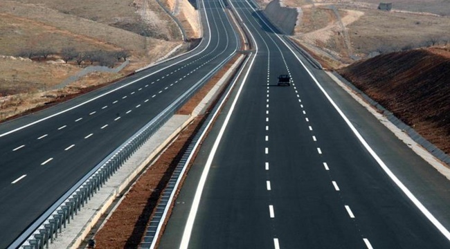 Otoyollarda otomobillerin hız sınırları yükseltildi